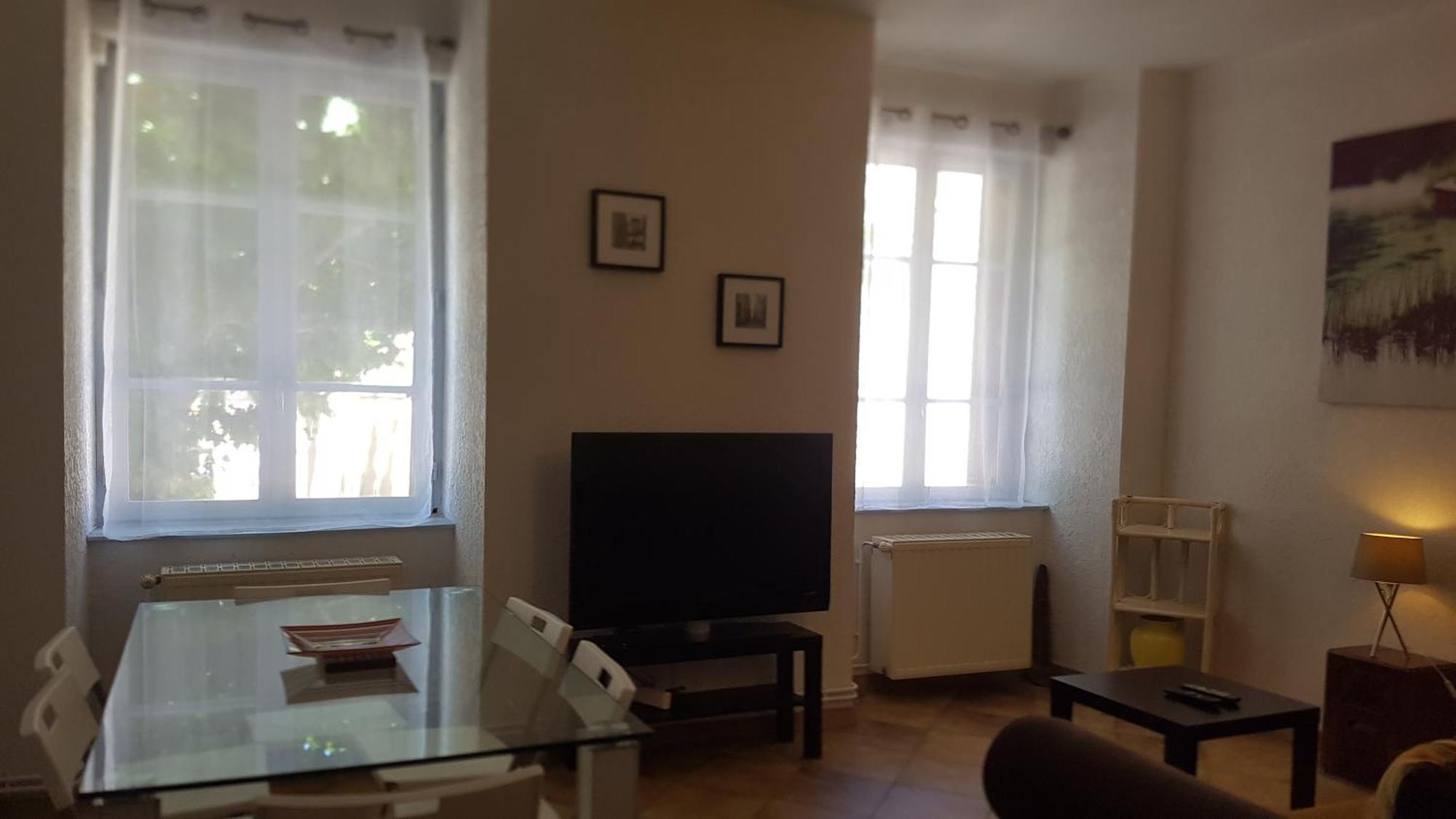 Appartements Coeur De Village Saint-Jean-du-Bruel Pokoj fotografie