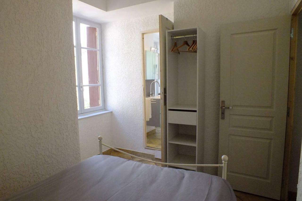 Appartements Coeur De Village Saint-Jean-du-Bruel Exteriér fotografie