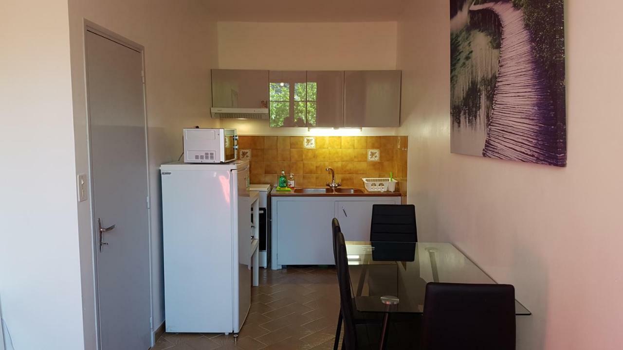 Appartements Coeur De Village Saint-Jean-du-Bruel Exteriér fotografie